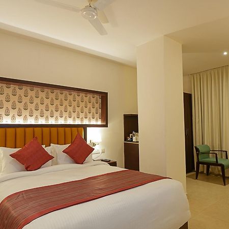 Grand Continent Secunderabad A Sarovar Portico Affiliate Hotel Esterno foto