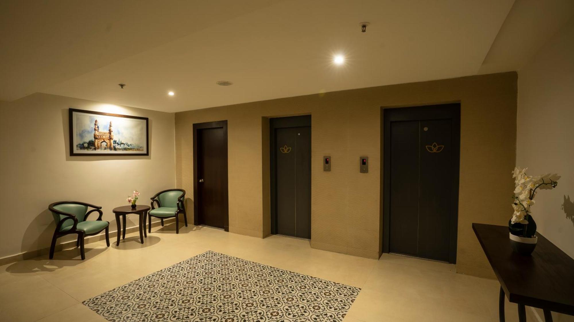 Grand Continent Secunderabad A Sarovar Portico Affiliate Hotel Esterno foto
