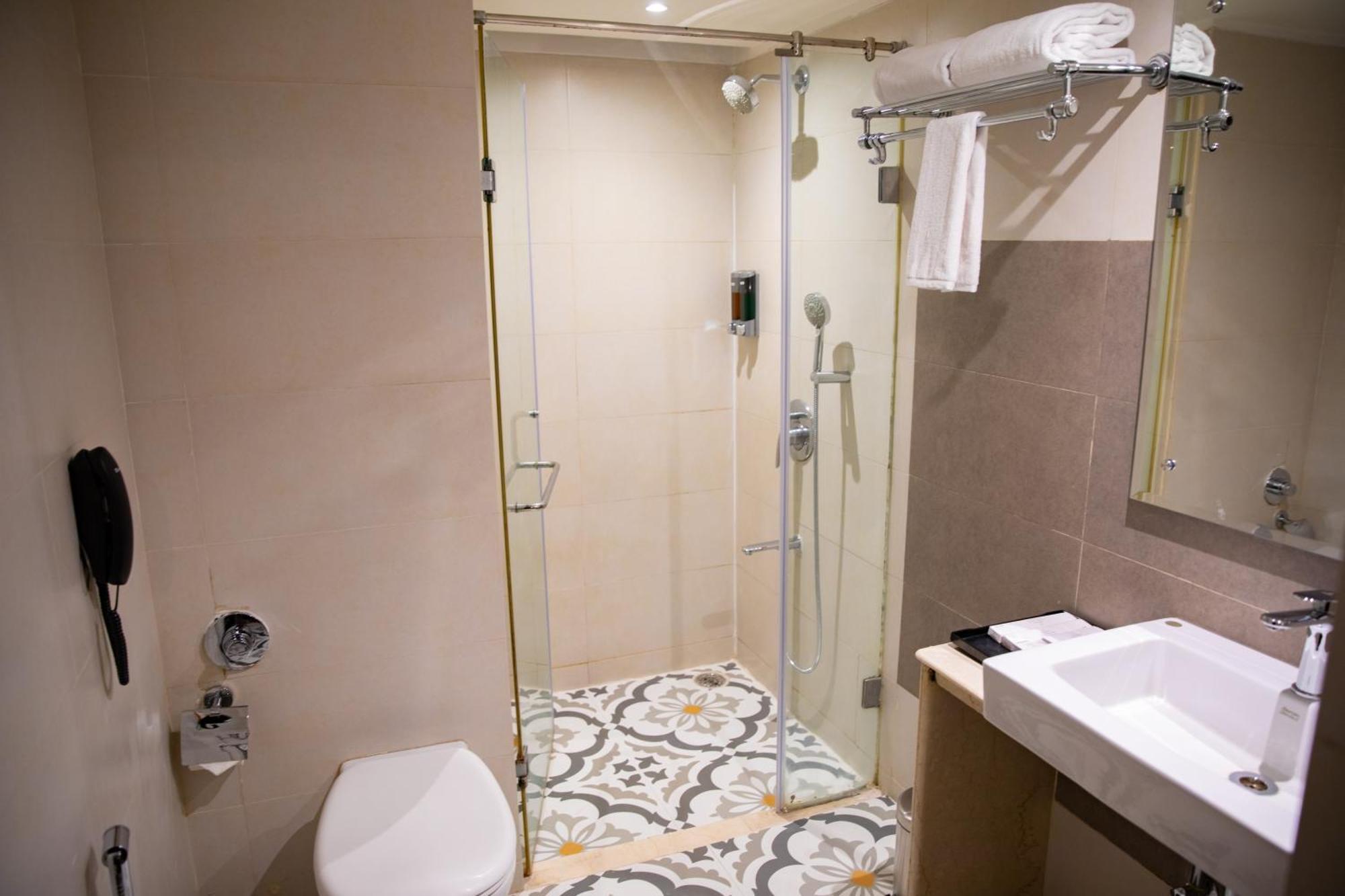 Grand Continent Secunderabad A Sarovar Portico Affiliate Hotel Esterno foto